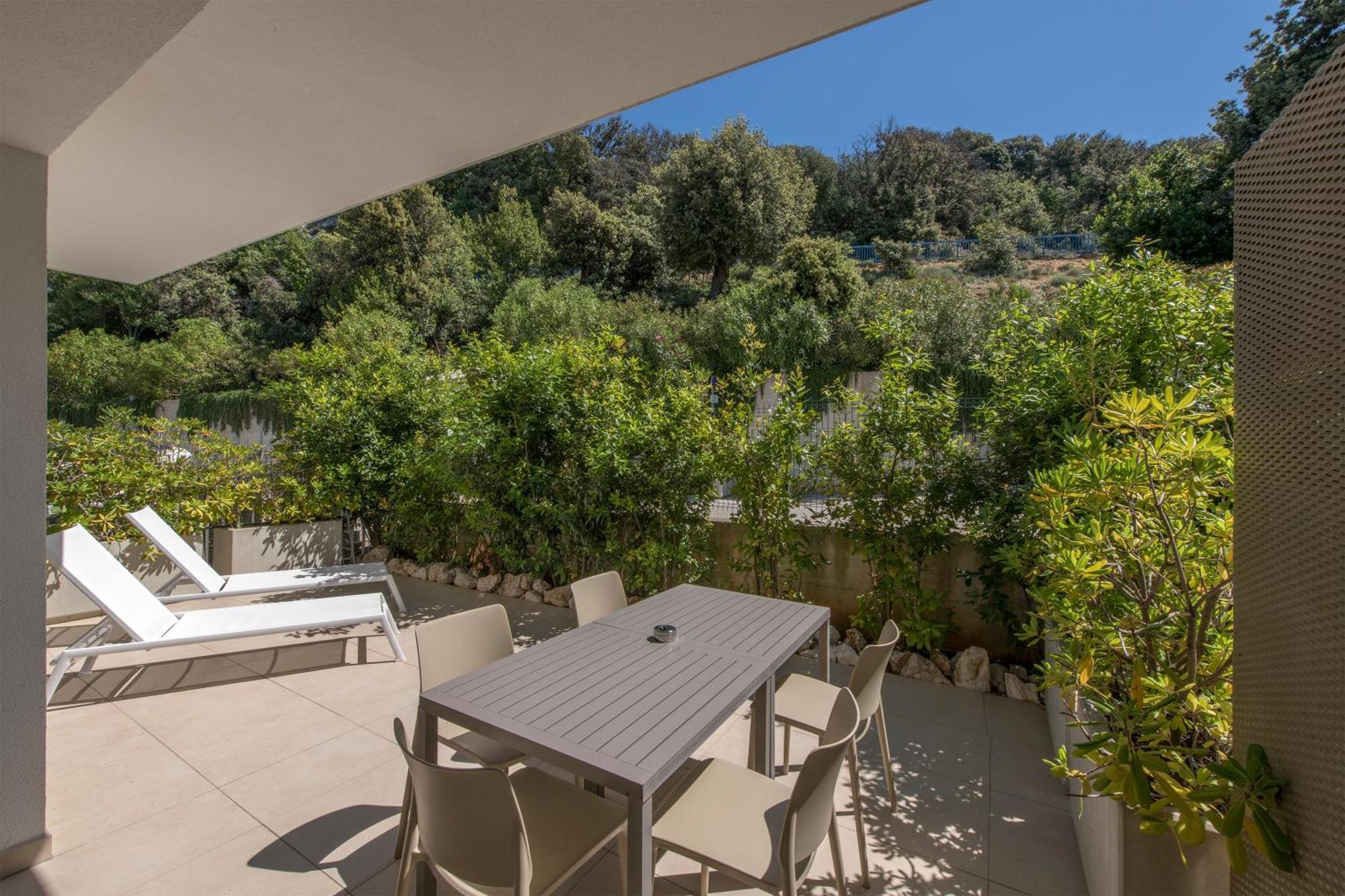 Zlatni Zalaz,Apartments,Supetarska Draga Bagian luar foto